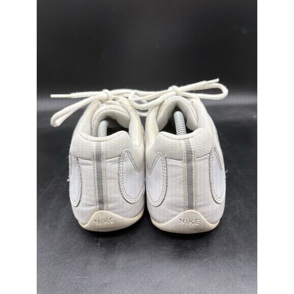 Nike Sideline II White Cheerleading Shoes Sneakers Womens Size 7.5 448002-100 - Picture 4 of 7